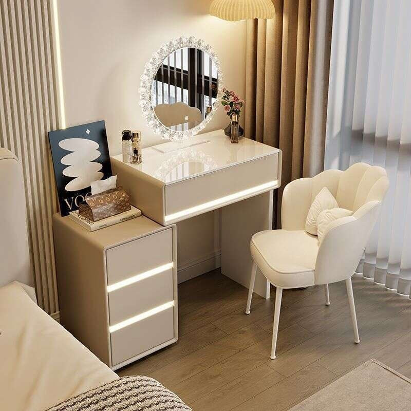 Meja Solek Kayu Asli Bilik Tidur Gaya minimalis moden, warna krim, digunakan di bilik utama. Dengan kabinet laci