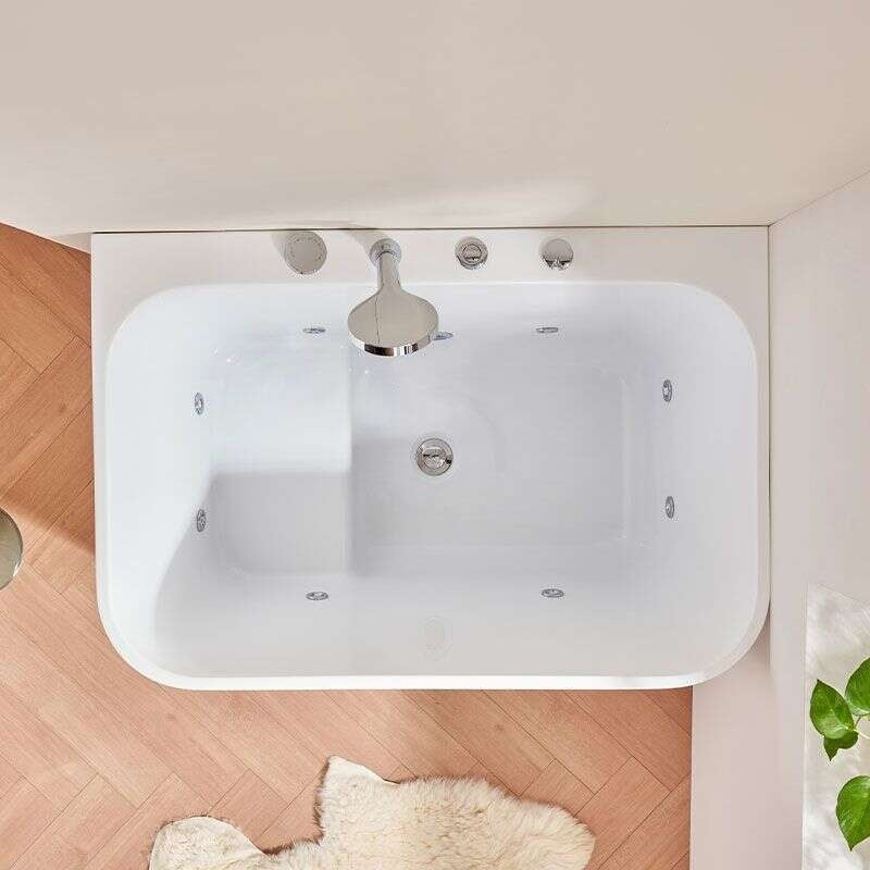 QW- Small Acrylic Spa Heating Bathtub